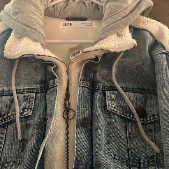 BKE Hooded Jean Jacket NWT - Picture 5 of 7